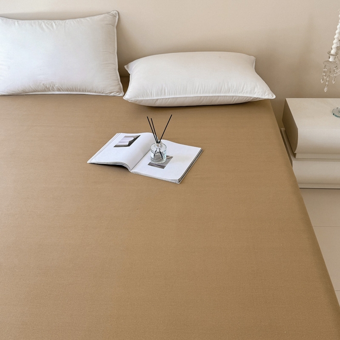 91家纺网 家纺一手货源 找家纺 艾迪尚家纺 2025新款纯色生态磨毛绣花单床笠 麋鹿-驼色