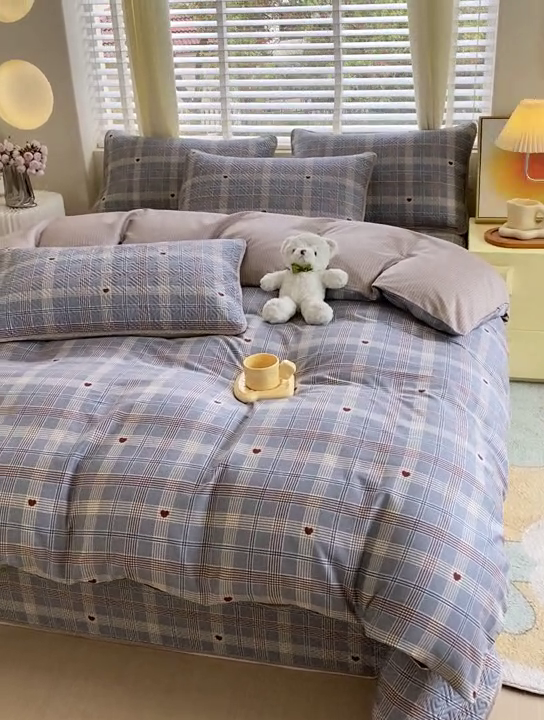 91家纺网 家纺一手货源 找家纺 羽爱家纺 2025新款A类双面全棉印花床盖套件 斯里兰卡