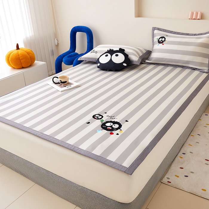 91家纺网 家纺一手货源 找家纺 怡家居 2024新款A类PE凉感提花加刺绣凉席三件套 米灰小煤球