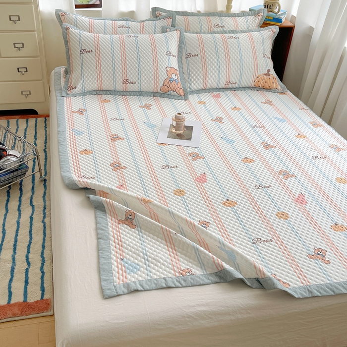 91家纺网 家纺一手货源 找家纺 顾里家纺 2024 新款凉豆豆印花席 小熊南瓜