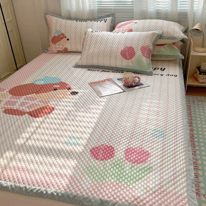 91家纺网 家纺一手货源 找家纺 顾里家纺 2024 新款凉豆豆印花席 郁金香狗