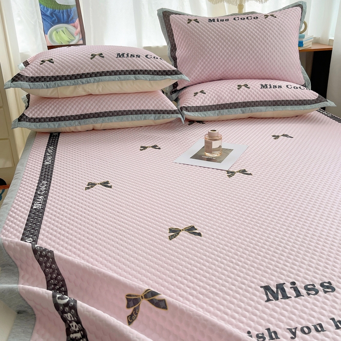 91家纺网 家纺一手货源 找家纺 顾里家纺 2024 新款凉豆豆印花席 少女蝴蝶结