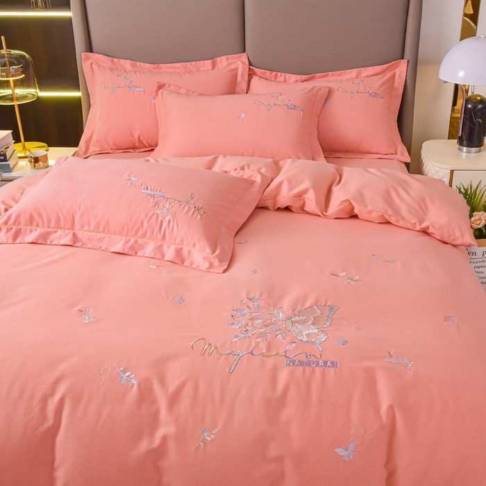 91家纺网 家纺一手货源 找家纺 艾迪尚家纺 2025新款纯色生态磨毛绣花四件套 蝶恋花-暖玉