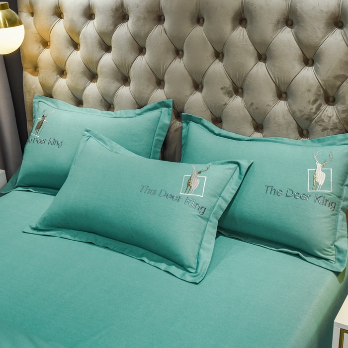 91家纺网 家纺一手货源 找家纺 艾迪尚家纺 2025新款纯色生态磨毛绣花单床笠 麋鹿-水绿