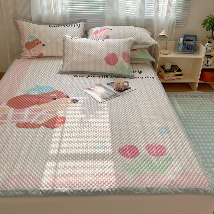 91家纺网 家纺一手货源 找家纺 顾里家纺 2024 新款凉豆豆印花席 郁金香狗