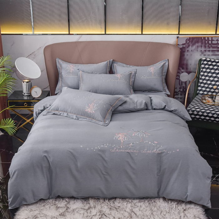 91家纺网 家纺一手货源 找家纺 艾迪尚家纺 2025新款纯色生态磨毛绣花单被套 幸福树-浅灰