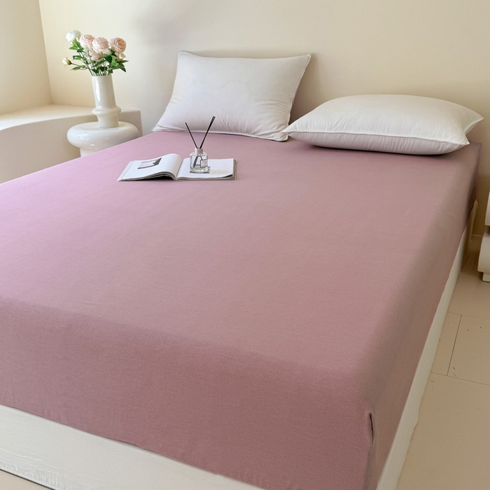 91家纺网 家纺一手货源 找家纺 艾迪尚家纺 2025新款纯色生态磨毛绣花单床笠 麋鹿-豆沙