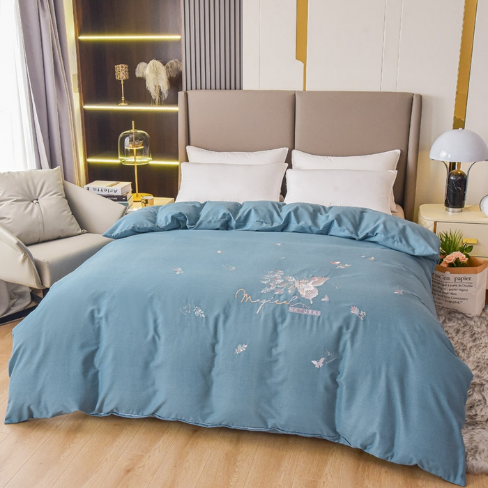 91家纺网 家纺一手货源 找家纺 艾迪尚家纺 2025新款纯色生态磨毛绣花单被套 蝶恋花-天蓝