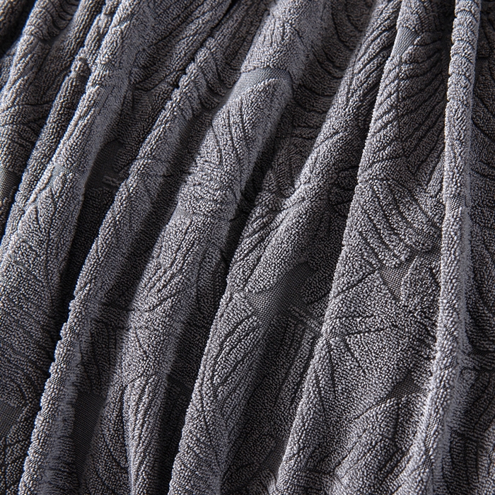 91家纺网 家纺一手货源 找家纺 千彤沙发垫 2024新款芝华士沙发套提花小树叶系列 深灰