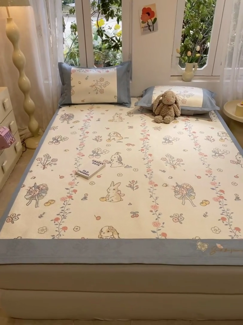 91家纺网 家纺一手货源 找家纺 慕澄2024新款A类时尚印花刺绣冰藤凉席 床席款-家园