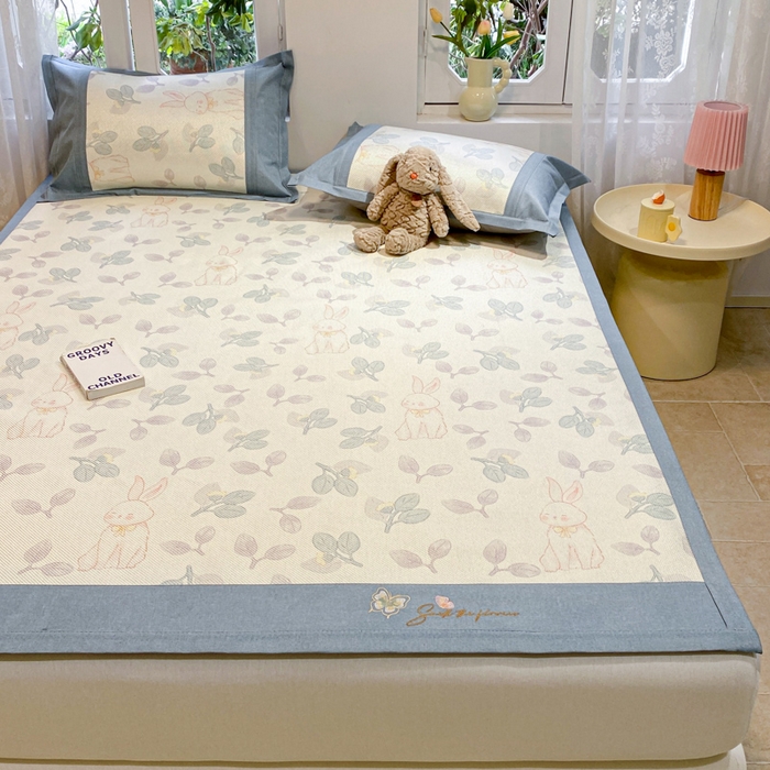 91家纺网 家纺一手货源 找家纺 慕澄2024新款A类时尚印花刺绣冰藤凉席 床席款-叶子兔