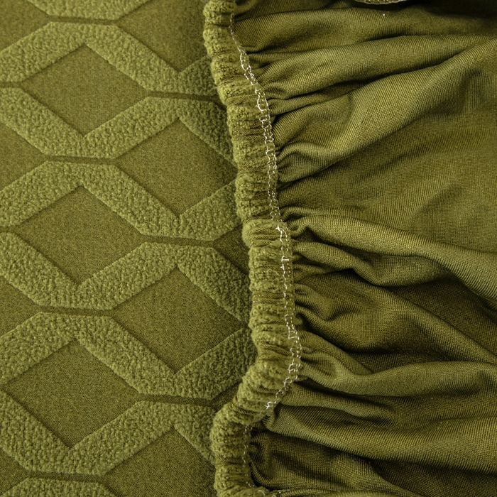 91家纺网 家纺一手货源 找家纺 千彤沙发垫 2024新款常规款拉花菱形格沙发套系列 橄榄绿