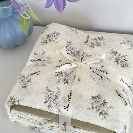 91家纺网 家纺一手货源 找家纺 曼之夏 2024新款全棉印花双层纱四件套 木棉花