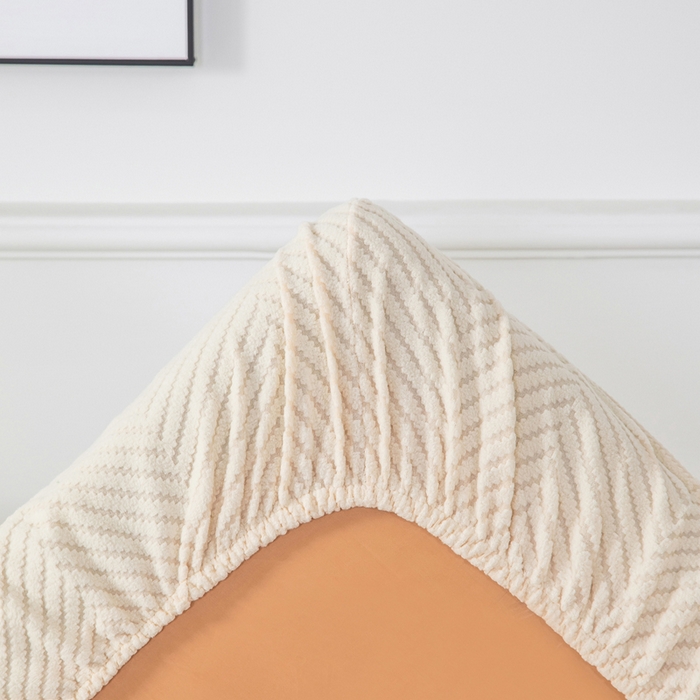 91家纺网 家纺一手货源 找家纺 千彤沙发垫 2024新款常规款拉花人字纹沙发套系列 米黄