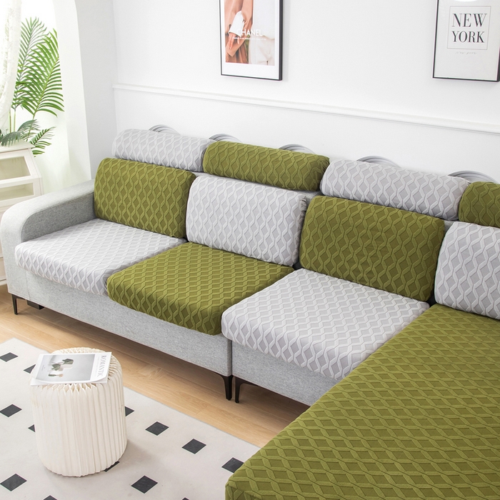 91家纺网 家纺一手货源 找家纺 千彤沙发垫 2024新款常规款拉花菱形格沙发套系列 橄榄绿银灰