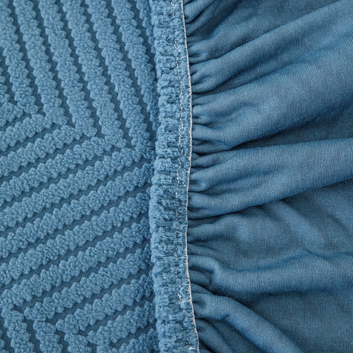 91家纺网 家纺一手货源 找家纺 千彤沙发垫 2024新款常规款拉花人字纹沙发套系列 水蓝