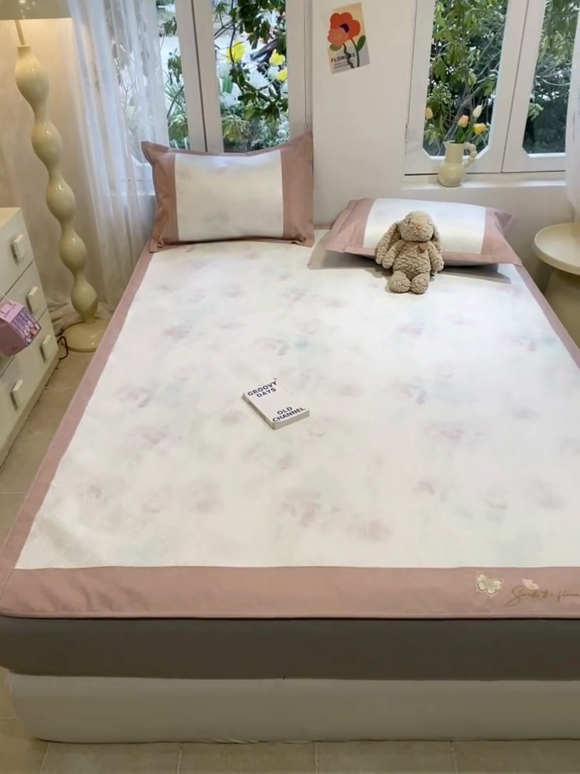 91家纺网 家纺一手货源 找家纺 慕澄2024新款A类时尚印花刺绣冰藤凉席 床笠款-幻彩