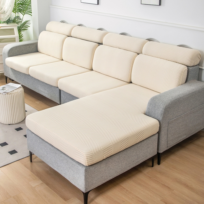 91家纺网 家纺一手货源 找家纺 千彤沙发垫 2024新款常规款拉花人字纹沙发套系列 米黄