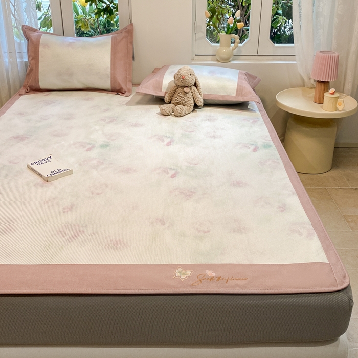 91家纺网 家纺一手货源 找家纺 慕澄2024新款A类时尚印花刺绣冰藤凉席 床笠款-幻彩