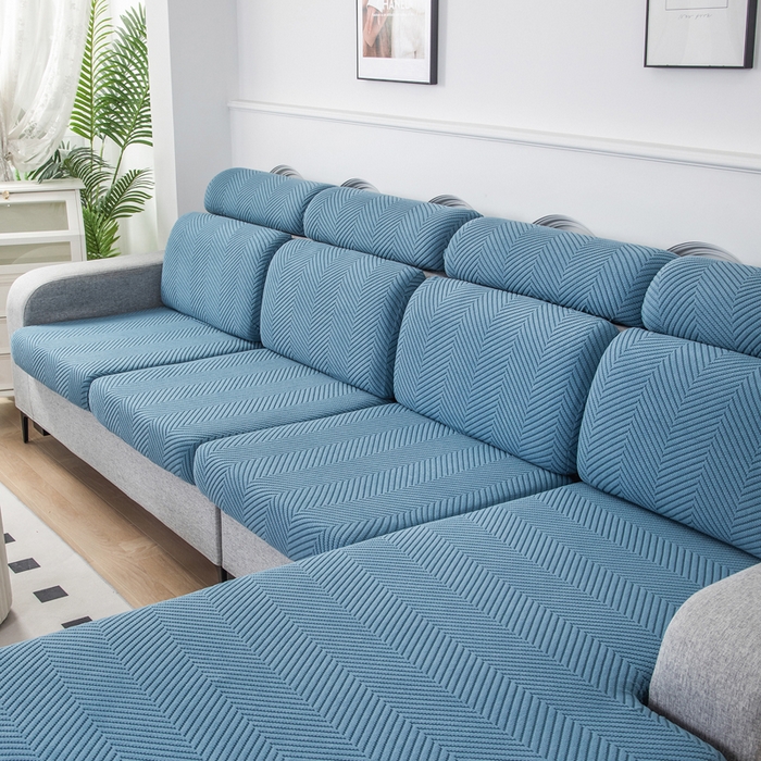 91家纺网 家纺一手货源 找家纺 千彤沙发垫 2024新款常规款拉花人字纹沙发套系列 水蓝