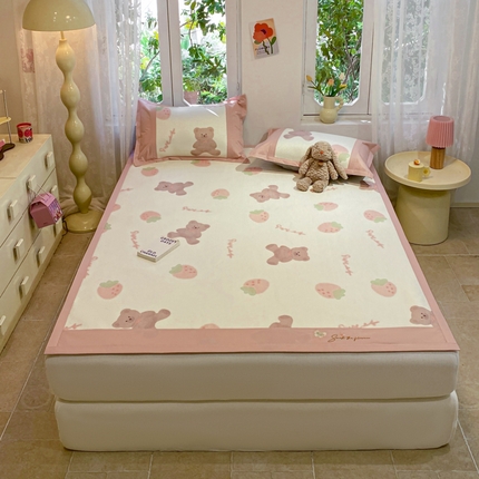 慕澄2024新款A类时尚印花刺绣冰藤凉席 床席款-草莓熊