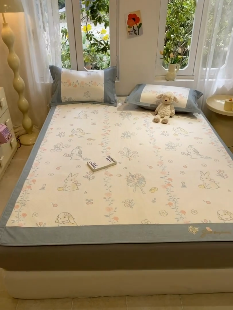 91家纺网 家纺一手货源 找家纺 慕澄2024新款A类时尚印花刺绣冰藤凉席 床笠款-家园