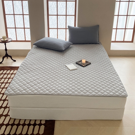 91家纺网 家纺一手货源 找家纺 三味舒屋 2024新款梦思双面全棉软床垫 梦思-灰