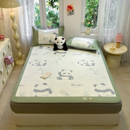 91家纺网 家纺一手货源 找家纺 慕澄2024新款A类时尚印花刺绣冰藤凉席 床笠款-熊猫戏竹