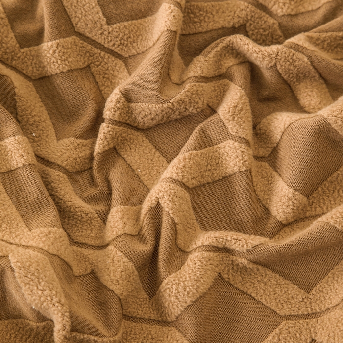 91家纺网 家纺一手货源 找家纺 千彤沙发垫 2024新款常规款拉花菱形格沙发套系列 咖色