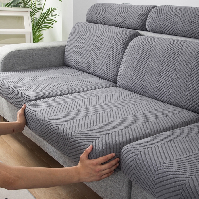 91家纺网 家纺一手货源 找家纺 千彤沙发垫 2024新款常规款拉花人字纹沙发套系列 深灰