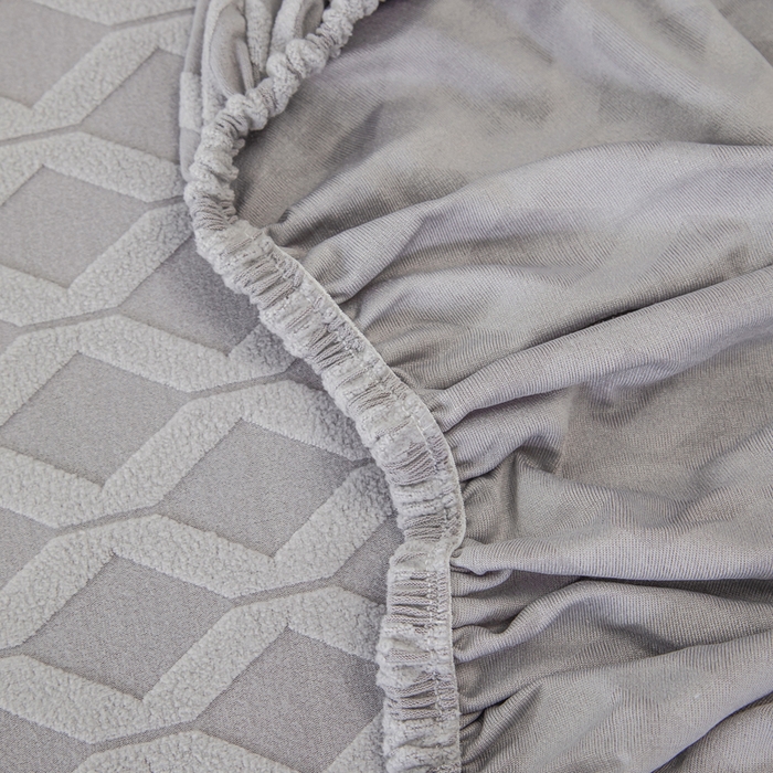 91家纺网 家纺一手货源 找家纺 千彤沙发垫 2024新款常规款拉花菱形格沙发套系列 银灰