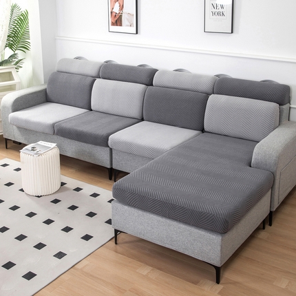 91家纺网 家纺一手货源 找家纺 千彤沙发垫 2024新款常规款拉花人字纹沙发套系列 深灰银灰