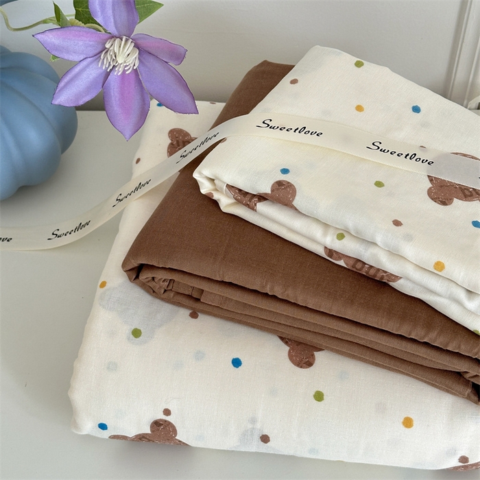 91家纺网 家纺一手货源 找家纺 曼之夏 2024新款全棉印花双层纱四件套 熊仔