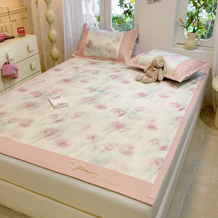 91家纺网 家纺一手货源 找家纺 慕澄2024新款A类时尚印花刺绣冰藤凉席 床席款-幻彩