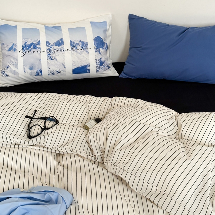 91家纺网 家纺一手货源 找家纺 艾沁家纺 2024新款黑白简约风全棉色织水洗棉四件套  黑白条