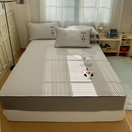 91家纺网 家纺一手货源 找家纺 （总）红嘴企鹅 2025新款凉豆豆绣花床笠凉席