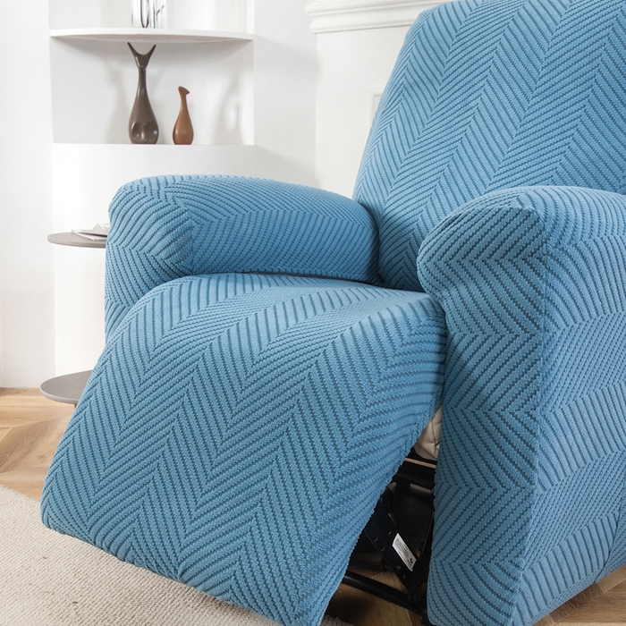 91家纺网 家纺一手货源 找家纺 千彤沙发垫 2024新款芝华士沙发套拉花绒人字纹系列 水蓝