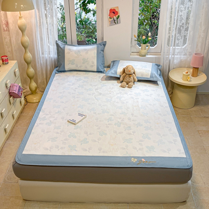 91家纺网 家纺一手货源 找家纺 慕澄2024新款A类时尚印花刺绣冰藤凉席 床笠款-叶子兔