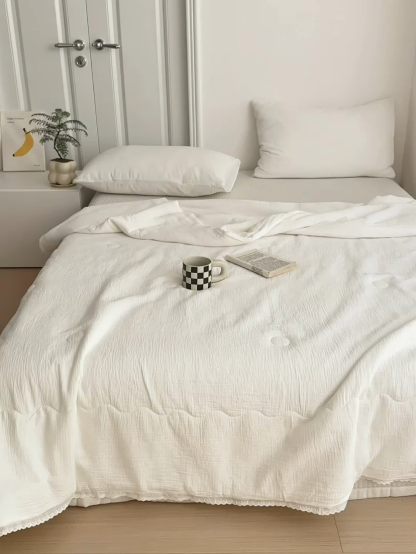 91家纺网 家纺一手货源 找家纺 山舍家居 2024新款全棉皱皱纱夏被四件套 白色