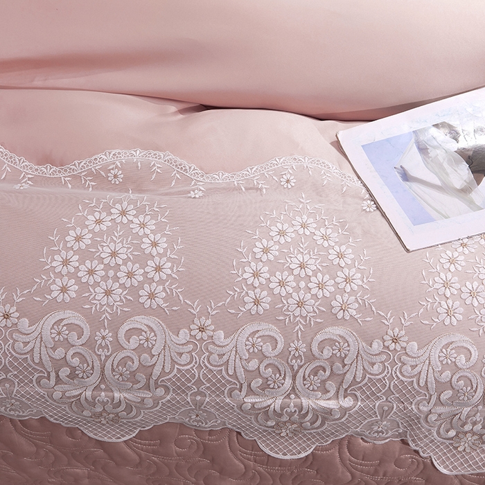 91家纺网 家纺一手货源 找家纺 （总）罗艺轩 2024新款贡缎夹棉床盖--四件套（控价249元起）