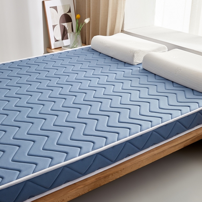 91家纺网 家纺一手货源 找家纺 祁恋婷 2024新款牛奶丝乳胶加记忆棉加棕床垫【床垫遮盖物】 曲线-蓝 棕垫款