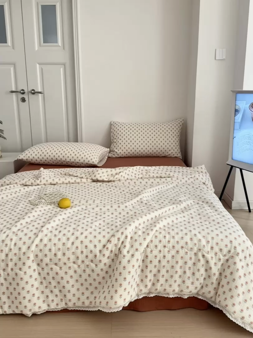 91家纺网 家纺一手货源 找家纺 山舍家居 2024新款全棉皱皱纱夏被四件套 花间集