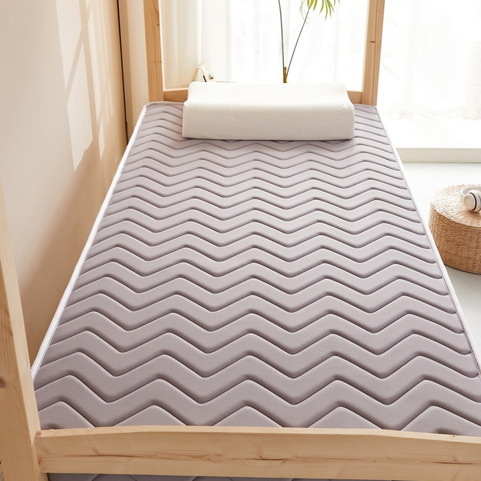 91家纺网 家纺一手货源 找家纺 祁恋婷 2024新款牛奶丝乳胶加记忆棉加棕-学生床垫【床垫遮盖物】 曲线-灰 棕垫款