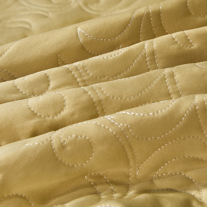 91家纺网 家纺一手货源 找家纺 罗艺轩 2024新款贡缎夹棉床盖--三件套（控价110元起） 简爱-安迪金