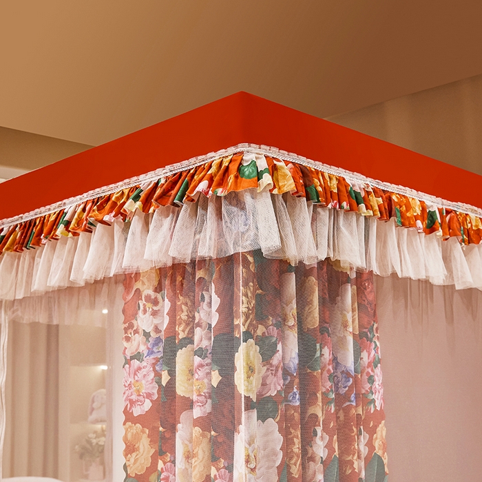 91家纺网 家纺一手货源 找家纺 艾晶美2025新款印花坐床式防摔遮光布帘蚊帐 红粉佳人