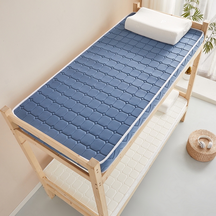 91家纺网 家纺一手货源 找家纺 祁恋婷 2024新款牛奶丝乳胶加记忆棉加棕-学生床垫【床垫遮盖物】 面包格蓝 棕垫款