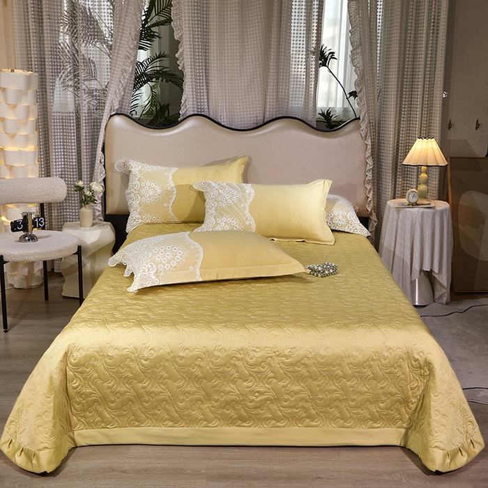 91家纺网 家纺一手货源 找家纺 罗艺轩 2024新款贡缎夹棉床盖--三件套（控价110元起） 简爱-安迪金