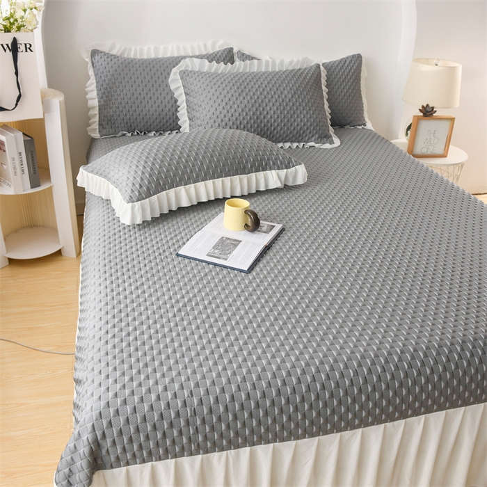 91家纺网 家纺一手货源 找家纺 乐家欣 2024新款A类抗菌冰豆豆床裙款凉席 菱格-极致灰