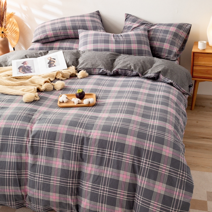 91家纺网 家纺一手货源 找家纺 九沐良品 新款A类色织水洗棉四件套 灰粉格