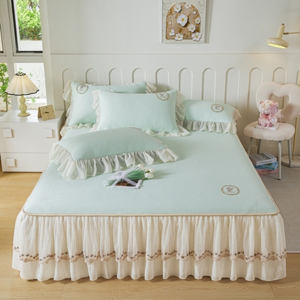 91家纺网 家纺一手货源 找家纺 菊上家纺 2024新款雅典娜系列—PE全凉感软席床裙款 雅典娜-绿